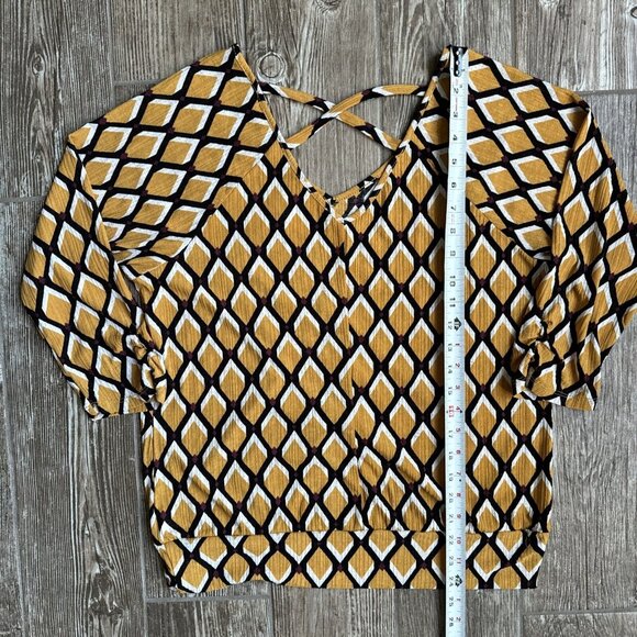 Naif Womens‎ Shirt Large Yellow Geometric Peasant Boho Anthropologie Light Top - Picture 9 of 10